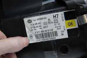 MERCEDES E-CLASS W211 Series 2 Right Headlight (2006 2007 2008 2009) [A2118203261]