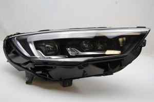 HOLDEN COMMODORE ZB (Calais) Right Headlight (2017) [39122977]