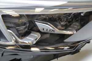 HOLDEN COMMODORE ZB (Calais) Right Headlight (2017) [39122977]