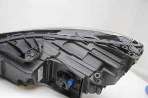 HOLDEN COMMODORE ZB (Calais) Right Headlight (2017) [39122977]