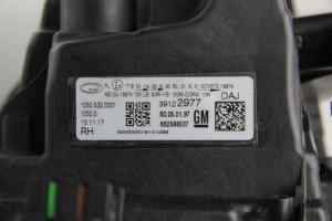 HOLDEN COMMODORE ZB (Calais) Right Headlight (2017) [39122977]