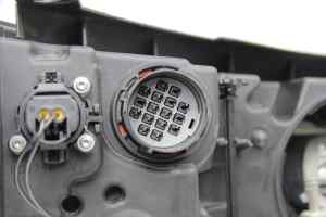 LAND ROVER RANGE ROVER Evoque 3/5Dr Xenon (Series 1) Left Headlight (2011 2012 2013 2014 2015) [GJ32-13W030]