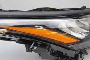 TOYOTA KLUGER GSU70 (LED Reflector) Right Headlight (2019) [10000-8A06P]