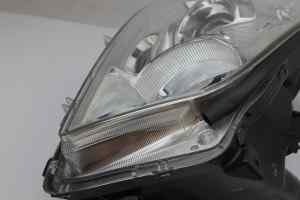 TOYOTA RAV4 30 Series (Late 4Cyl) Right Headlight (2008 2009 2010 2011 2012)