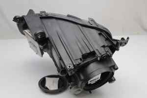 JEEP CHEROKEE KL Series 1 (Xenon) Right Headlight (2014 2015 2016 2017 2018)