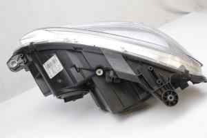 MERCEDES C-CLASS W204 (Early/Xenon) Right Headlight (2007 2008 2009 2010) [A2048203261]