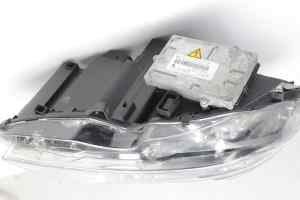 MERCEDES C-CLASS W204 (Early/Xenon) Right Headlight (2007 2008 2009 2010) [A2048203261]