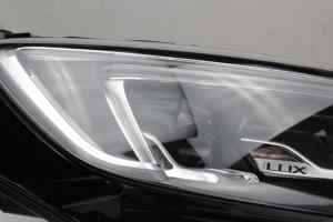 HOLDEN COMMODORE ZB (Calais) Right Headlight (2017) [39122977]
