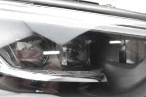 HOLDEN COMMODORE ZB (Calais) Right Headlight (2017) [39122977]