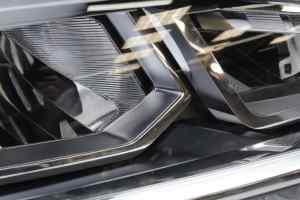 VOLKSWAGEN TIGUAN BW (S1 / LED)) Right Headlight (2018 2019 2020) [5NC941036B]