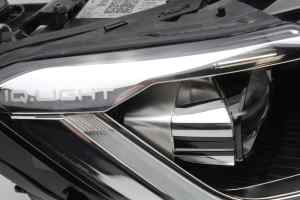 VOLKSWAGEN T-ROC AD1 (Series 2) Right Headlight (2021) [2GA941036]