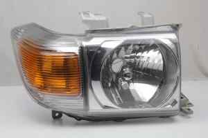 TOYOTA LANDCRUISER 70 SERIES (Series 3) Right Headlight (2007)