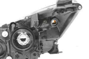 MAZDA 3 BL Right Headlight (2009 2010 2011 2012 2013) [BBW1510K0H]