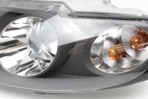 HOLDEN COMMODORE VY (MONARO) Left Headlight (2002 2003 2004)