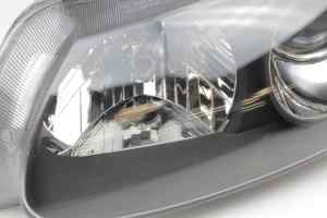 HOLDEN COMMODORE VY (MONARO) Left Headlight (2002 2003 2004)