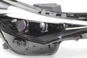 HYUNDAI I30 CN7 (3 LED Projector) Right Headlight (2021) [92102-AA150]