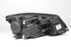 VOLKSWAGEN CADDY 2K (SERIES 2) Left Headlight (2010 2011 2012 2013 2014 2015)