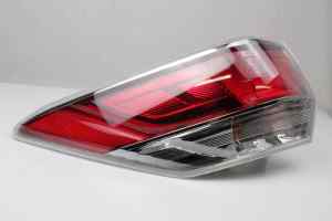 TOYOTA KLUGER GSU50 Left TailLight (2013 2014 2015 2016 2017 2018 2019) [81560-0E110]