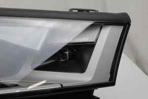 BMW IX I20 (Laser) Right Headlight (2021) [5A3CEA4-05]