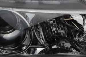 HOLDEN COMMODORE VY Berlina Right Headlight (2002 2003 2004) [92083412]
