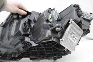 SKODA OCTAVIA NX (S2) Right Headlight (2024) [5E4941036]