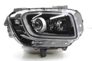 HYUNDAI VENUE QX Right Headlight (2019 2020 2021 2022 2023 2024 2025 2026) [92102-K2130]