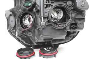HYUNDAI VENUE QX Right Headlight (2019 2020 2021 2022 2023 2024 2025 2026) [92102-K2130]