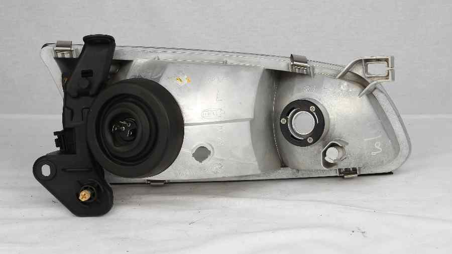 TOYOTA CAMRY 20 SERIES (Late) Left Headlight (2000 2001 2002)